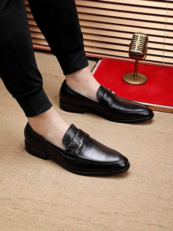 Picture of Louis Vuitton Shoes _SKULVsz38-44mnf012614036